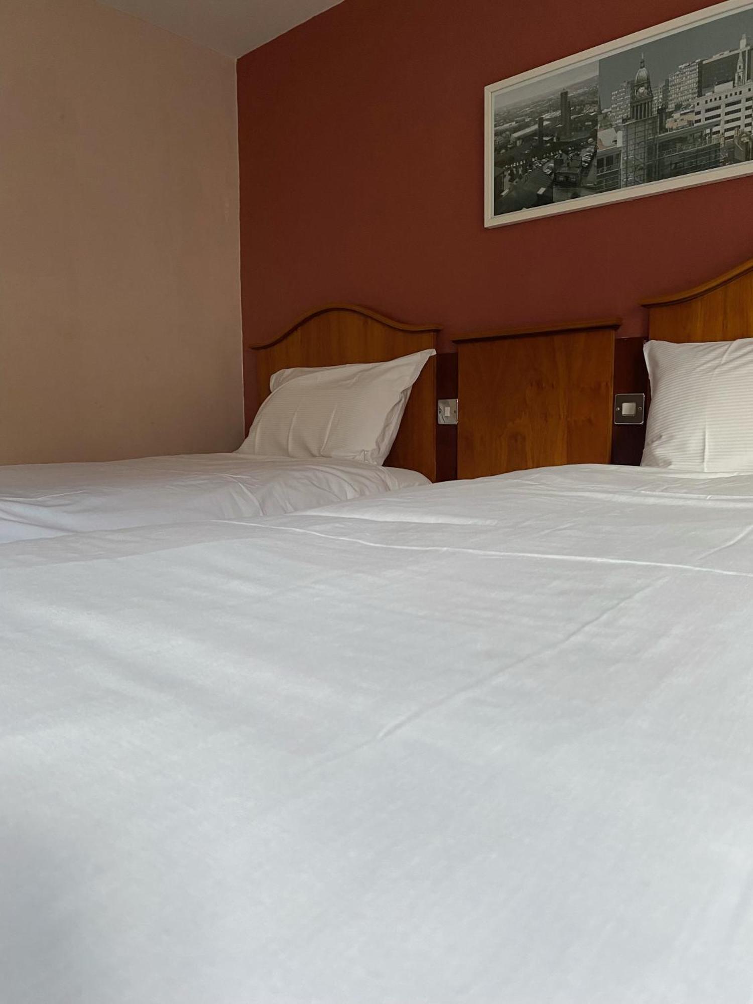 Airport Inn & Spa Manchester Wilmslow Kültér fotó